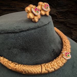 Antique Pachi Kundan Hasli Necklace Set