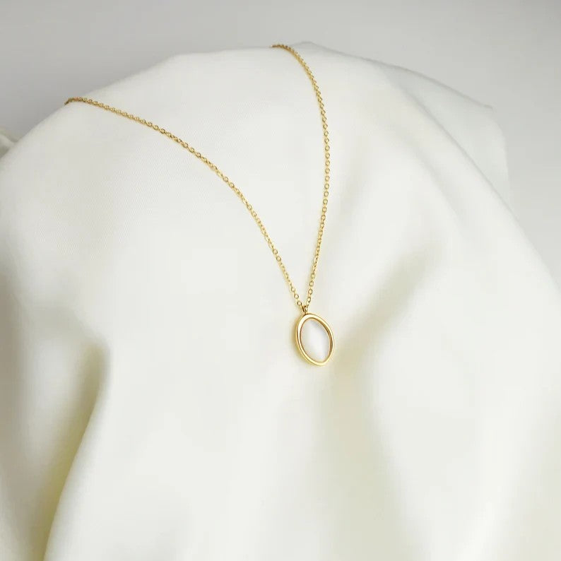 18K Gold-Plated Oval Medallion Pendant Necklace