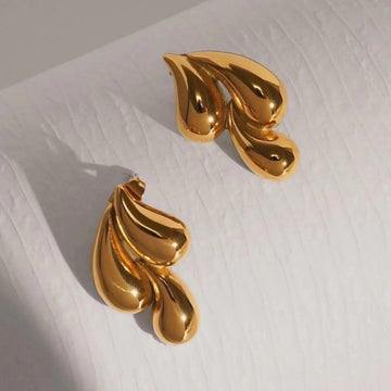 1 Pair Anti-Tarnish Gold-Plated Triple Droplet Stud Earrings