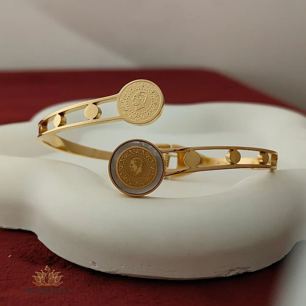 1pc Gold-Plated Stainless Steel Openable Cuff Bracelet