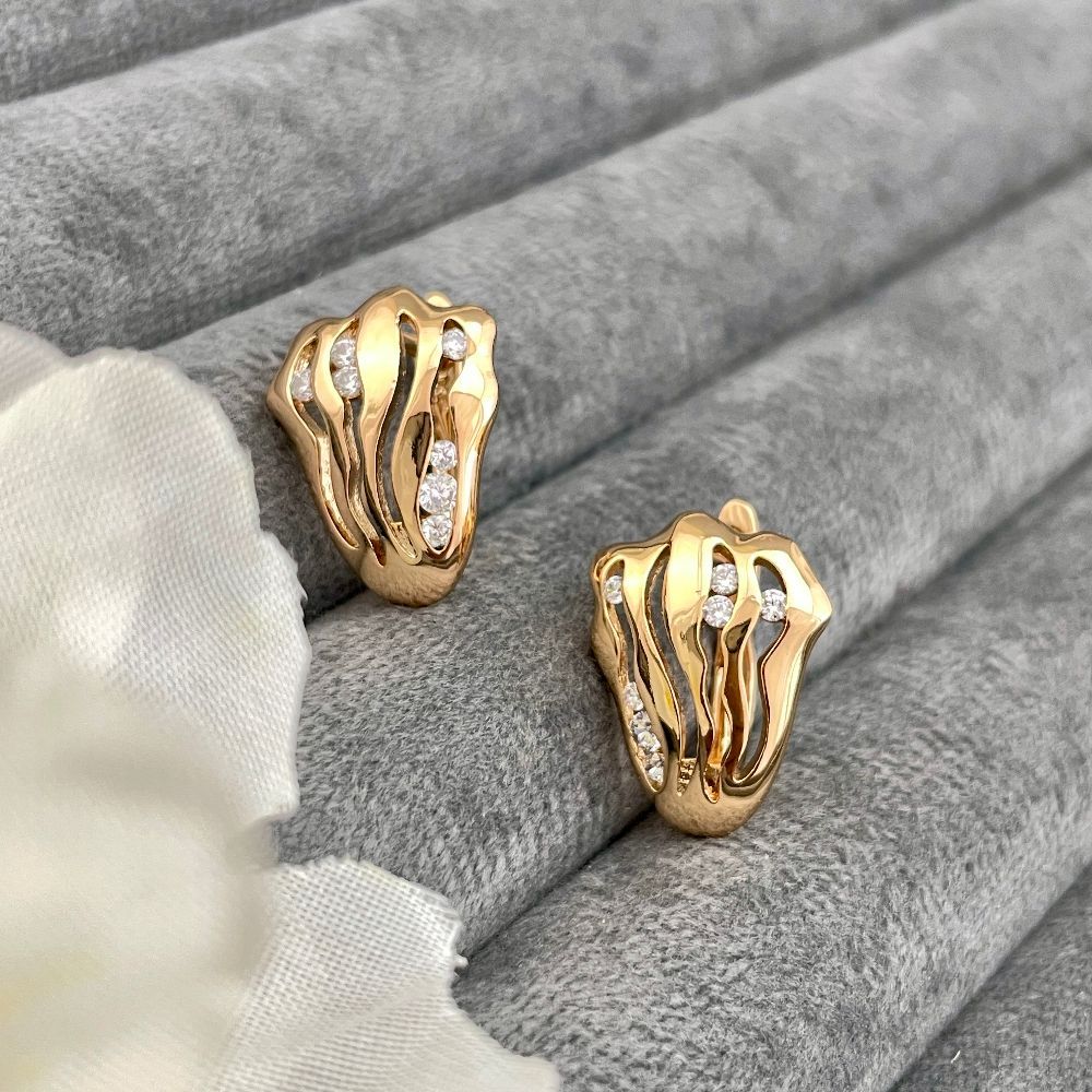 Anti-Tarnish American Diamond Partywear Huggie Earrings