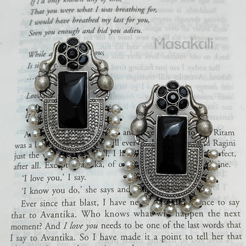 Black Monalisa Stone, Silver Replica, Elephant Design Earrings (MRKR1002)