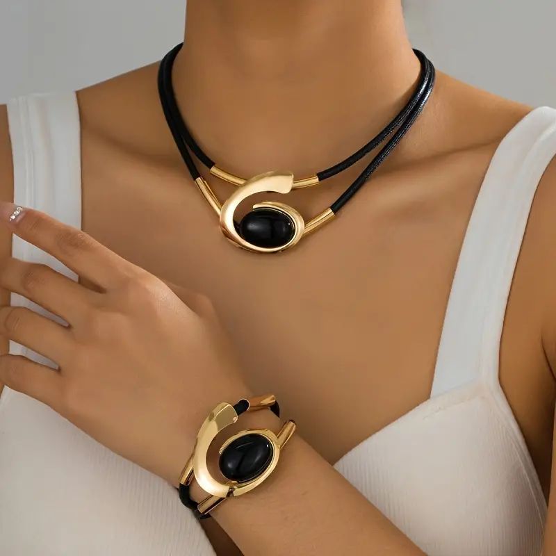 Double-Layer Spiral Pendant Necklace & Bracelet Set