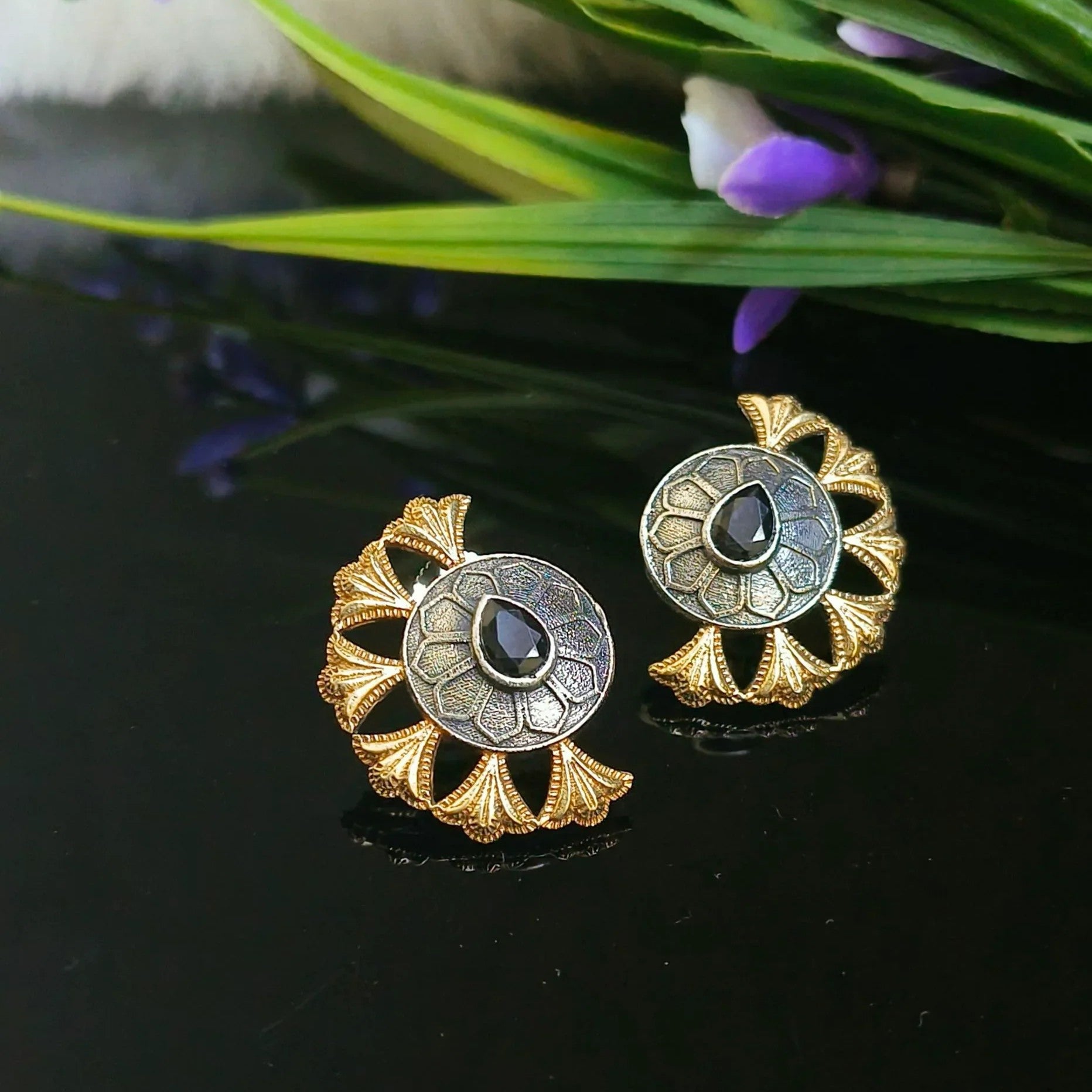 Dual-Tone Floral Design Stone-Studded Oxidised Earrings