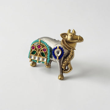 Dual-Tone Kamadhenu Cow Pachi Kundan Statement Ring