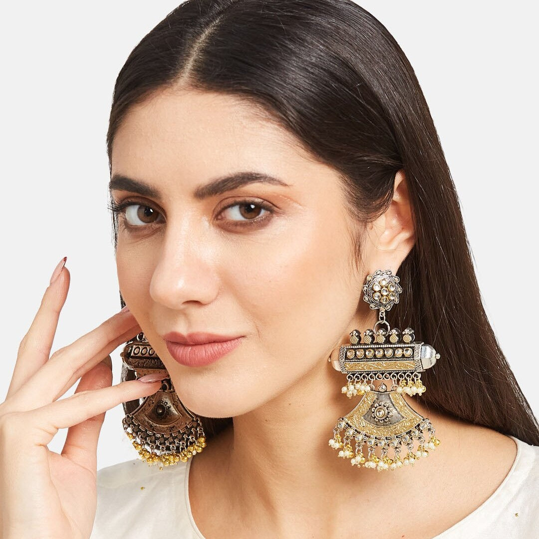 Dual Tone Kundan Pearl Embellished Partywear Dangler Earrings