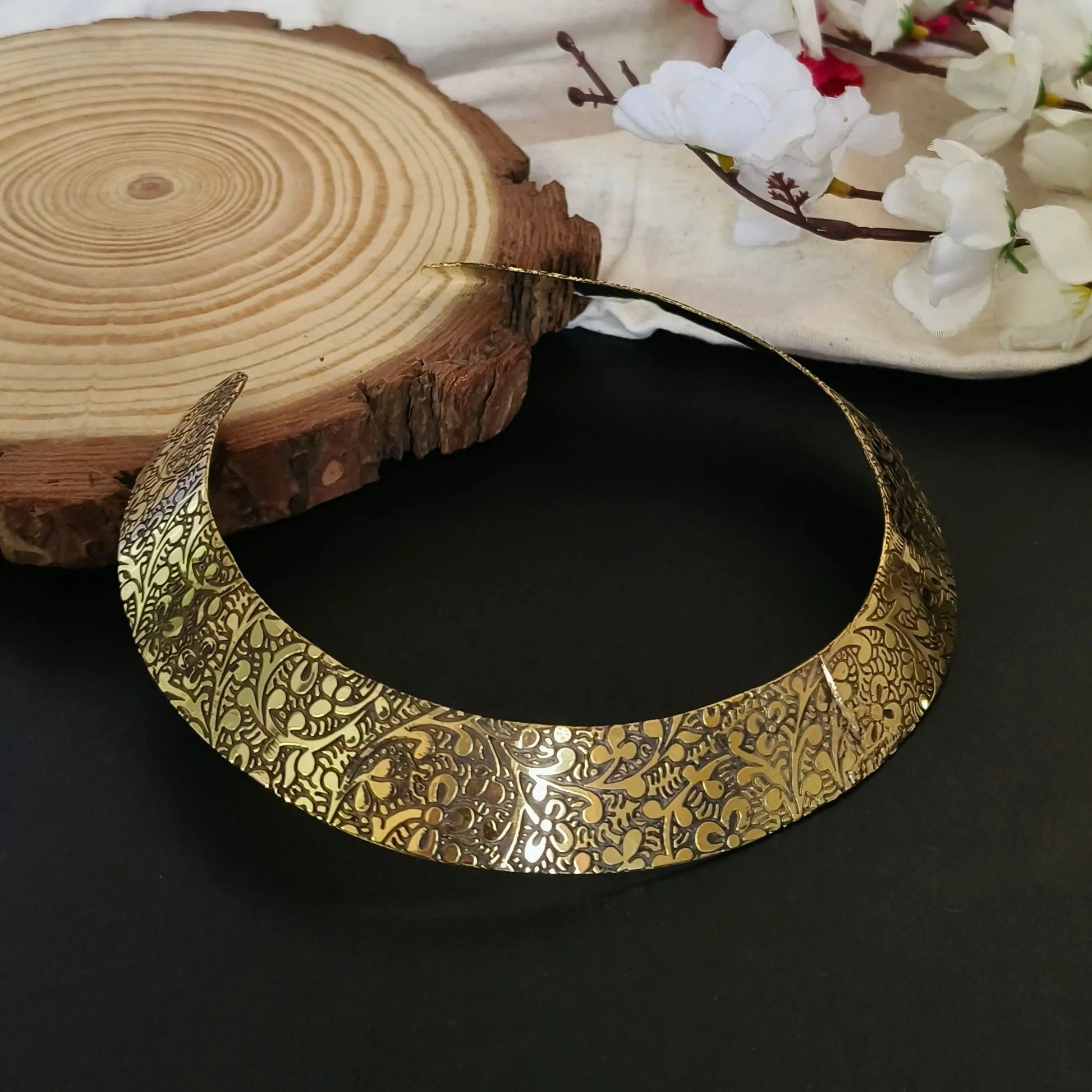 Gold-Plated Brass Hasli Necklace, Antique Choker