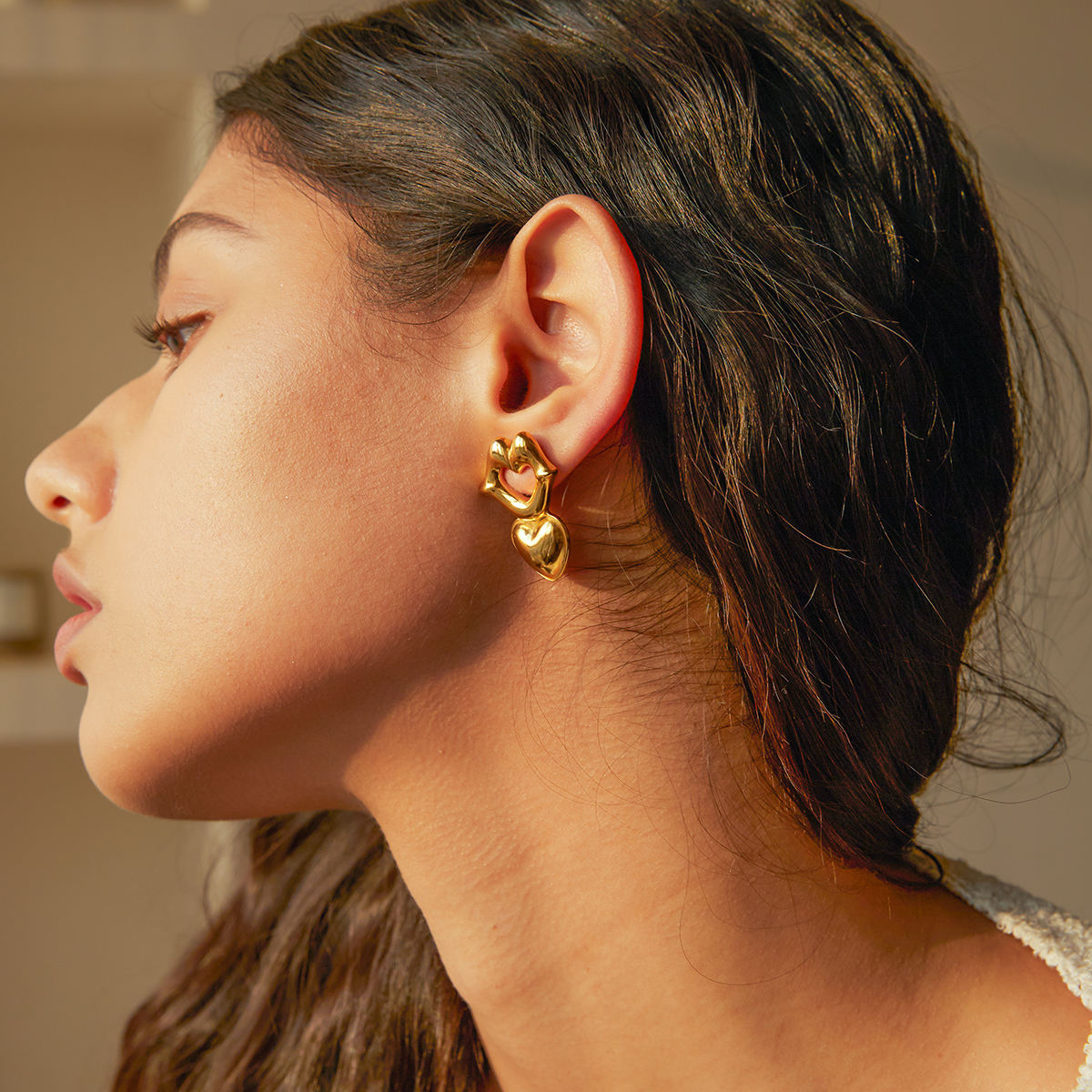 Gold-Plated Carved Lips & Heart Anti-Tarnish Drop Earrings