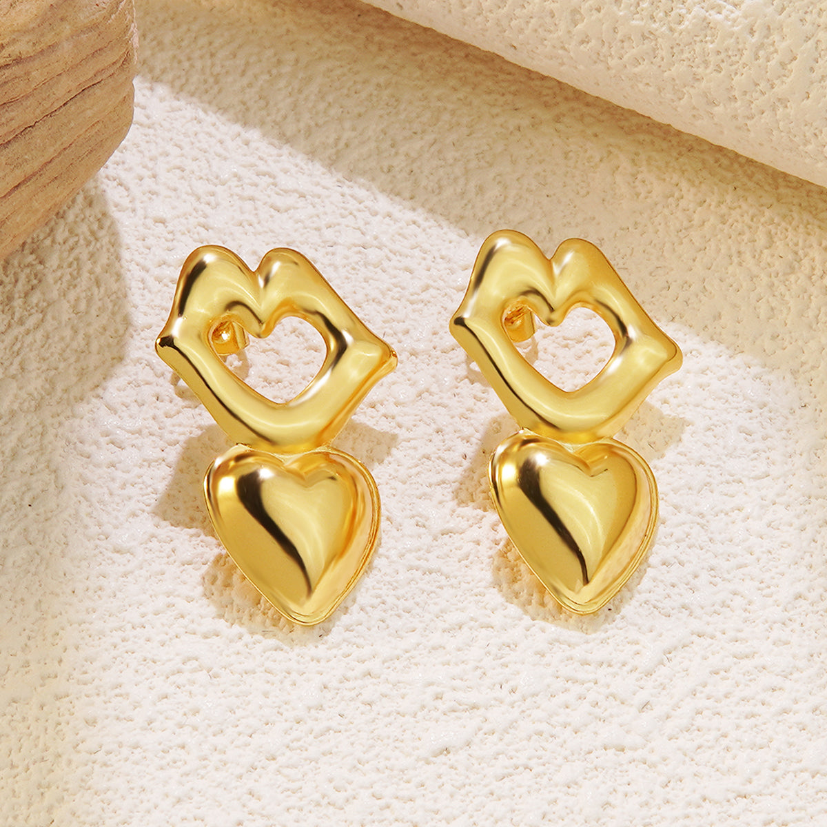 Gold-Plated Carved Lips & Heart Anti-Tarnish Drop Earrings