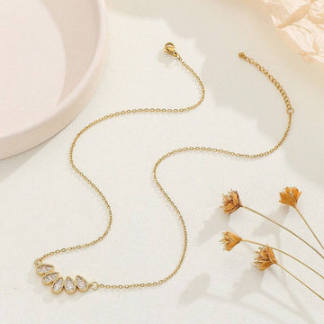 Gold-Plated Stainless Steel Raindrop-Shaped Zirconia Embedded Pendant Necklace