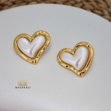 Heart-Shaped Pearl Stud Earrings