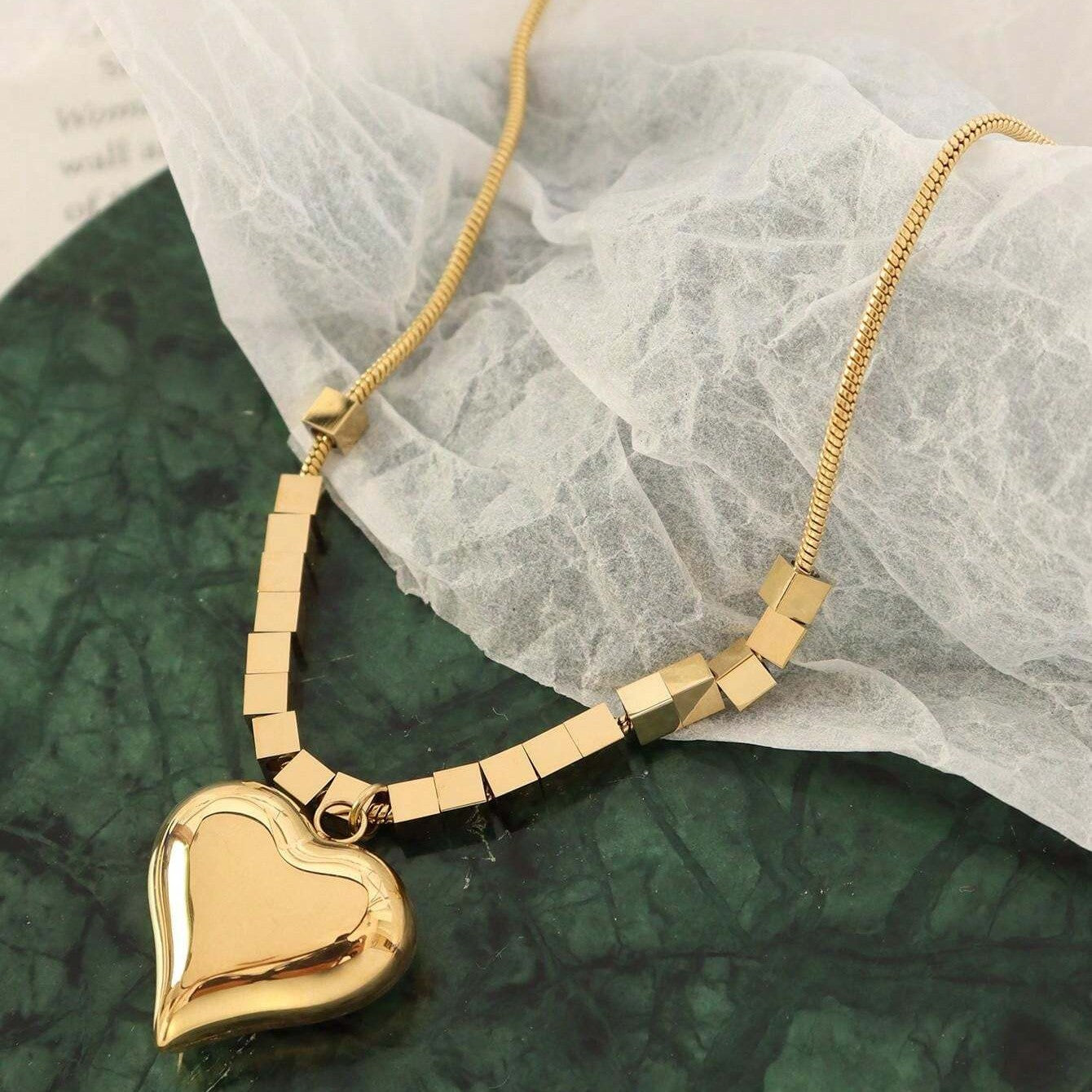 Heart Pendant Gold-Plated Anti-Tarnish Necklace, Valentine's Day Gift