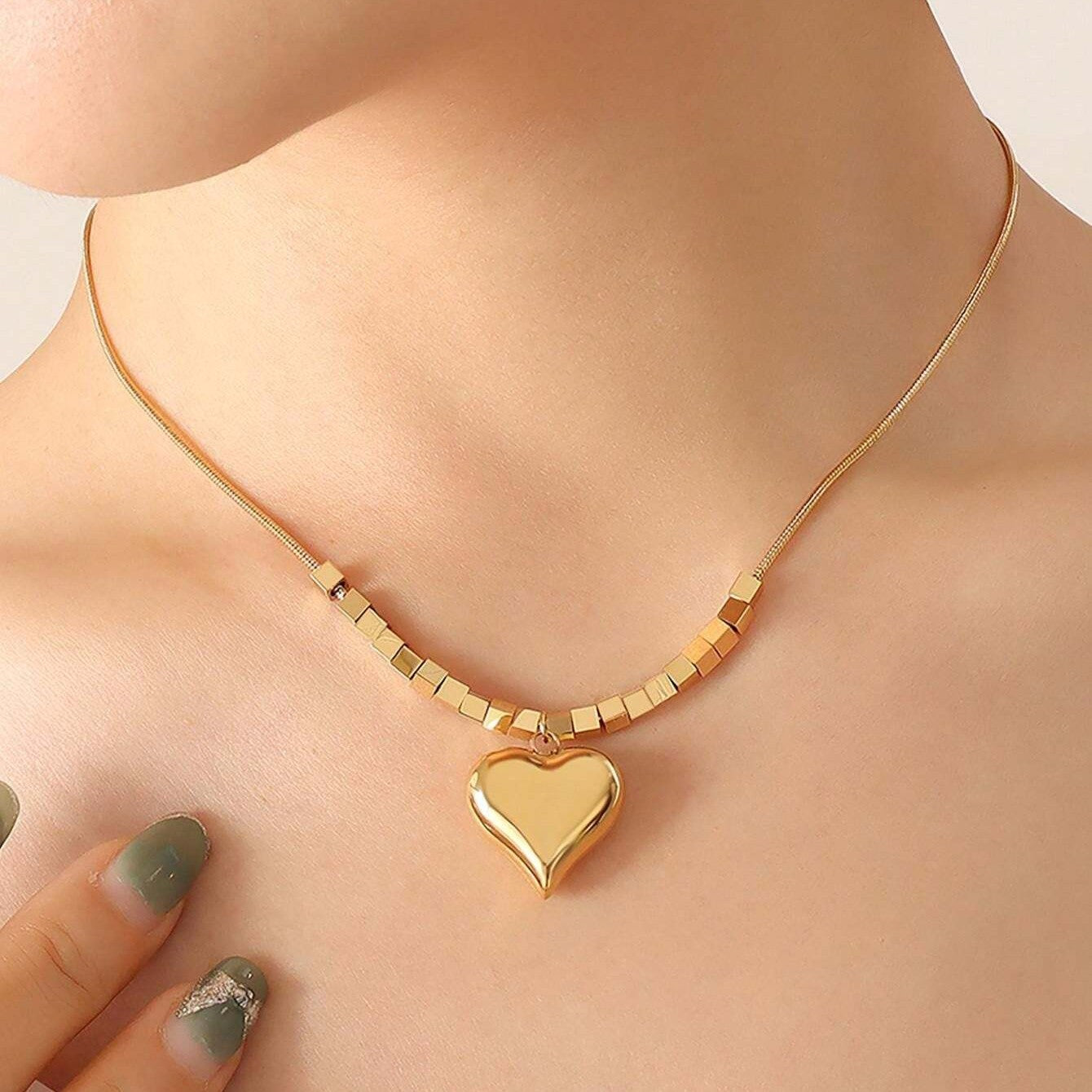 Heart Pendant Gold-Plated Anti-Tarnish Necklace, Valentine's Day Gift