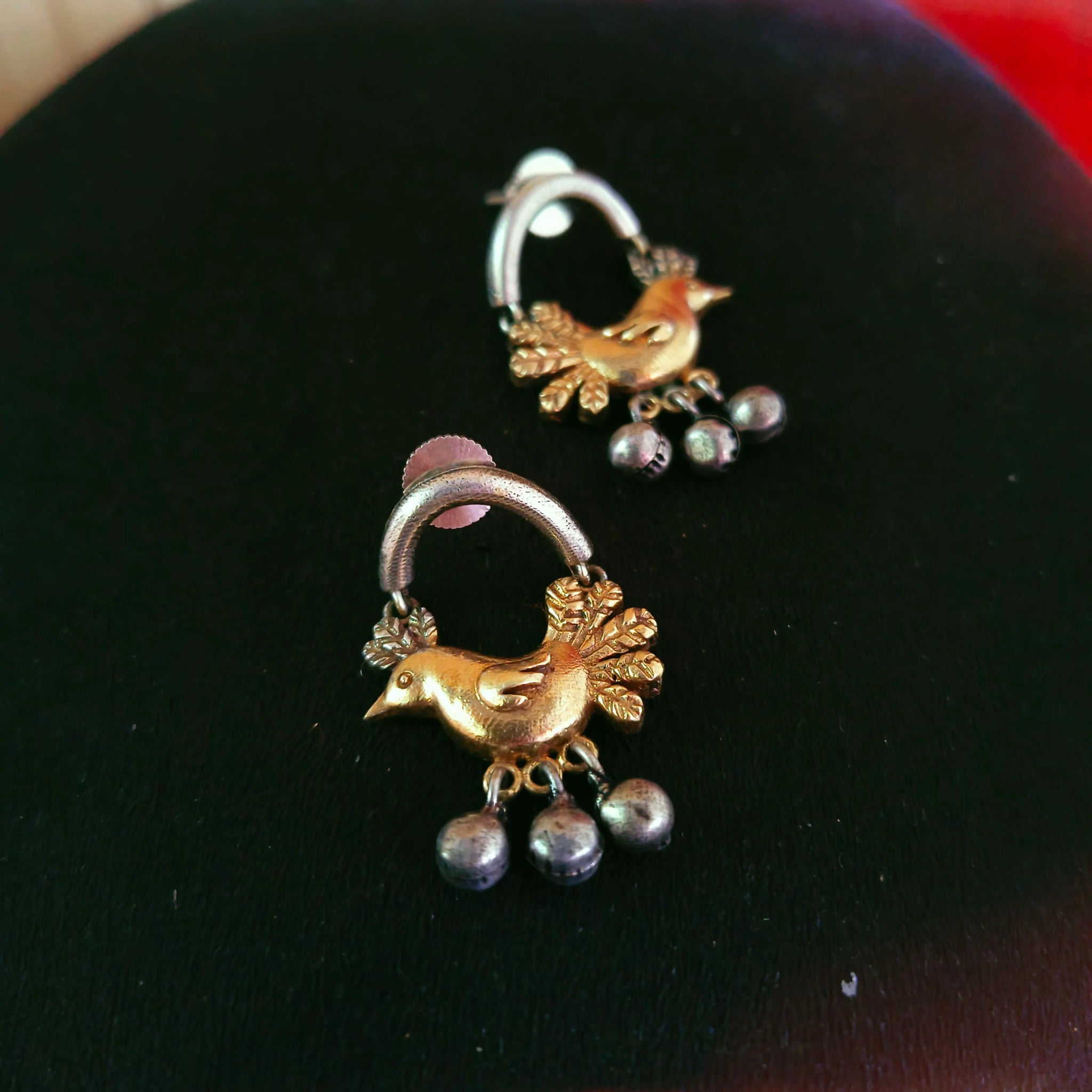 Masakali Bird Earrings, Dual Tone Golden Sparrow Earrings With Ghungroos (MDYJ1031)