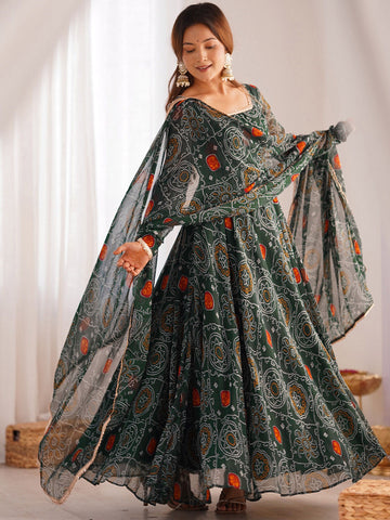 Masakali Georgette Floral Printed Anarkali Kurta With Trousers & Dupatta