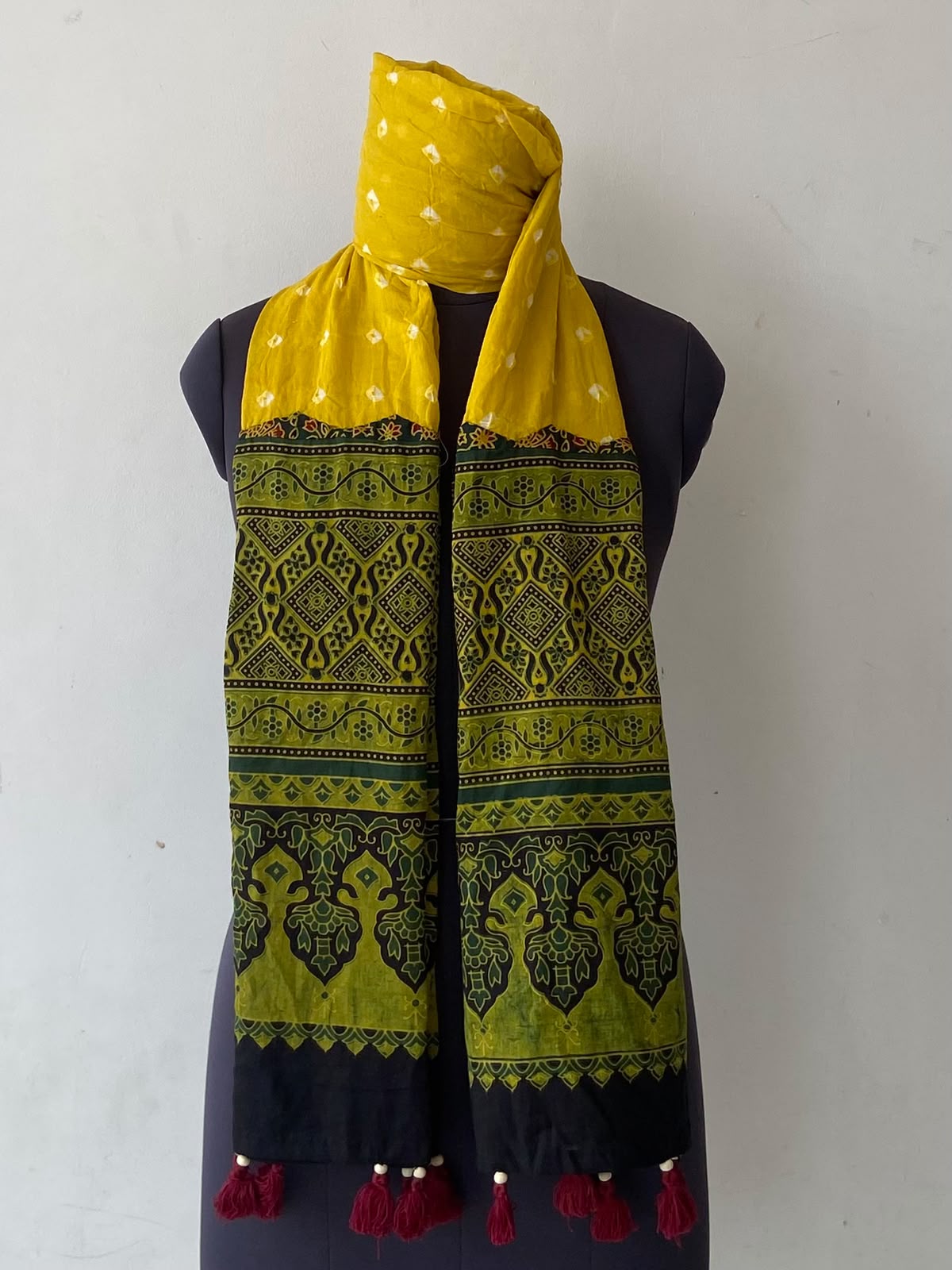 Masakali Handcrafted Ajrakh Cotton Bandhani Dupatta