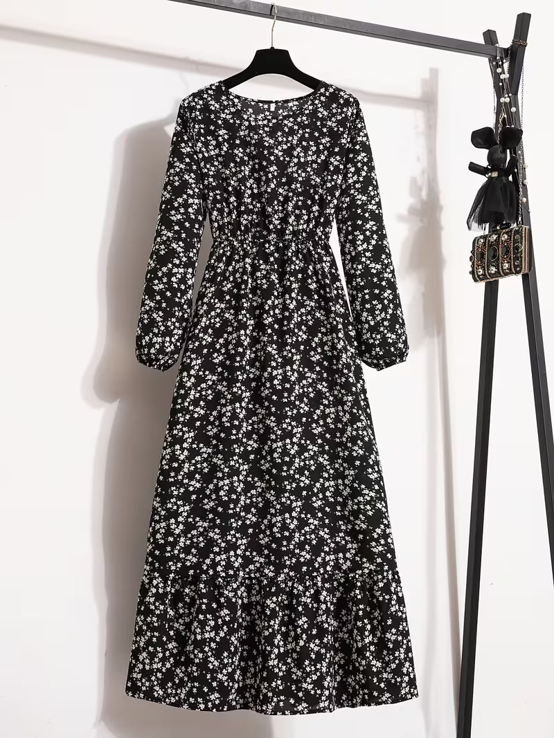 Masakali Vintage Elegant A-Line Maxi Dress