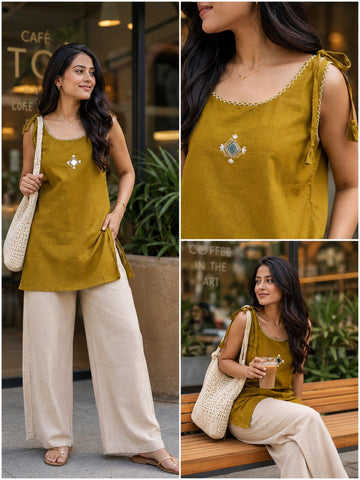 Masakali Women's Dhabu Cotton Top (Mehndi Green)