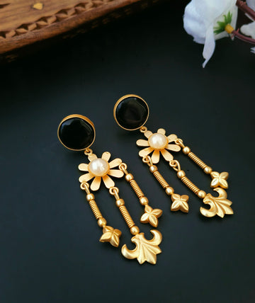 Matte Gold-plated Tassel Earrings, Flower Drop Pearl Earrings, Black (MDYJ1024)