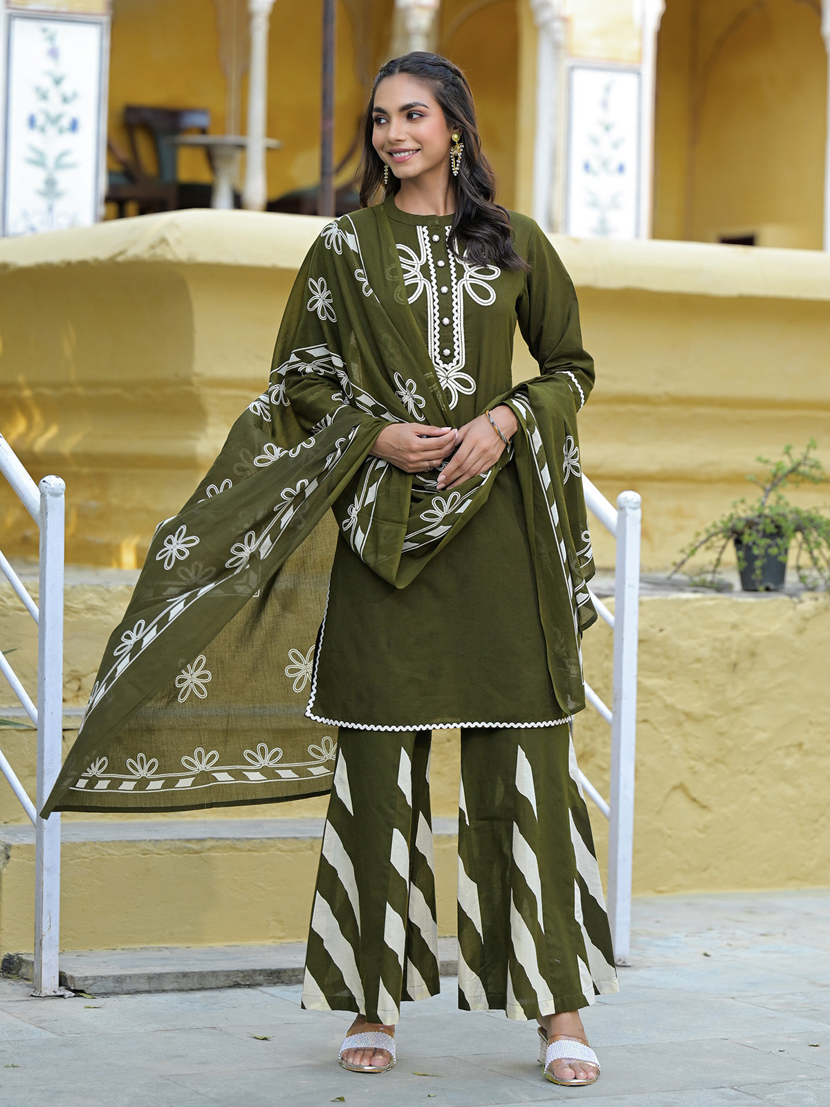 Mehendi Green Mul Cotton Kurta Set With Palazzo & Dupatta