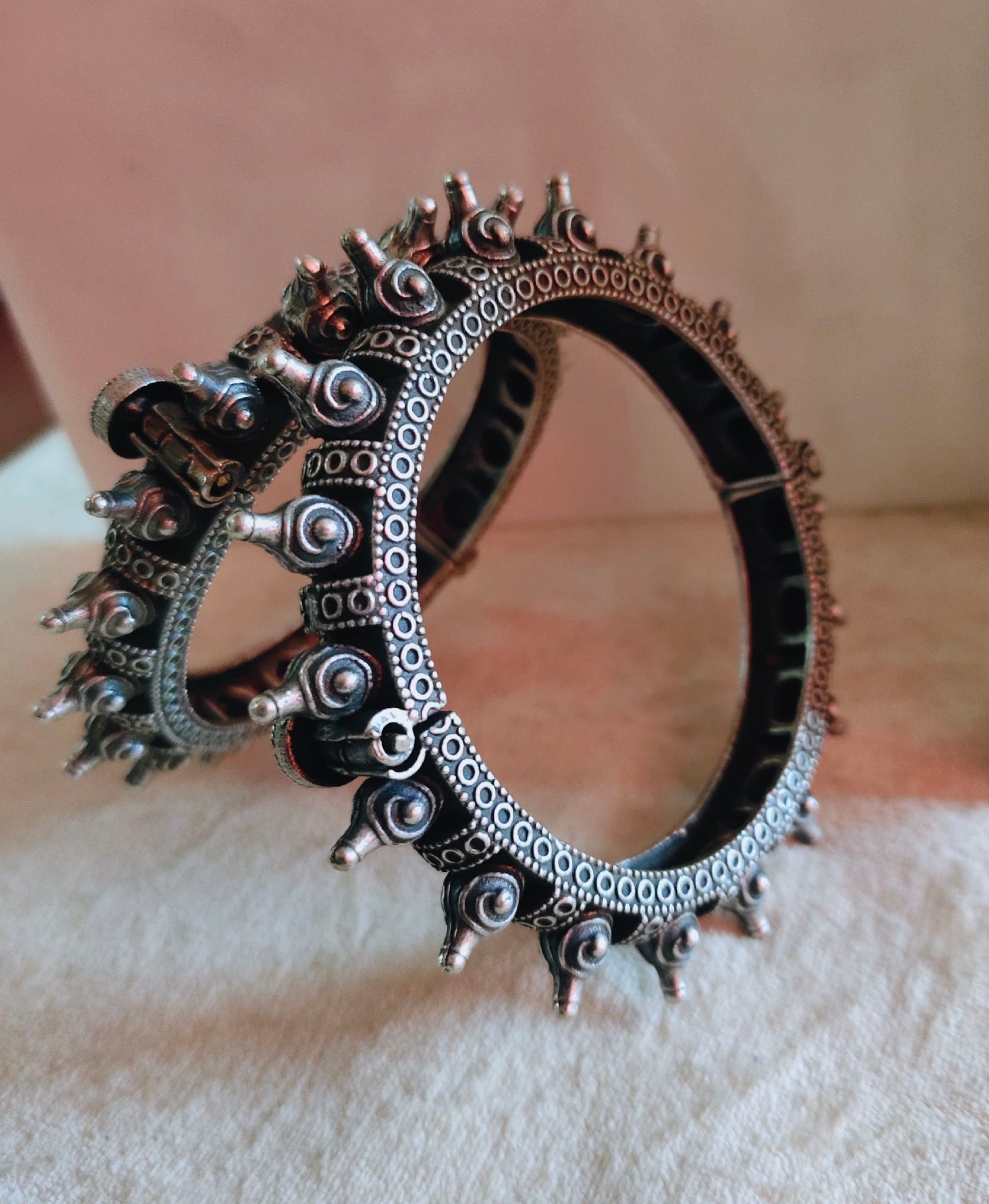 Openable Silver Oxidised Kada, Antique Bangle Spiked Bracelet (MDYJ1006)