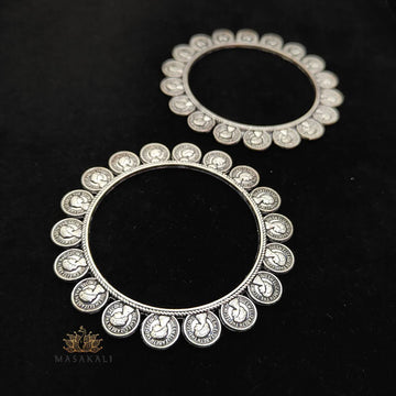Oxidised Queen Elizabeth Embossed Coin-Shaped Bangles, Set of 2 Kadas (MBAIND7)