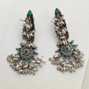 Silver-Plated Feather Design Stone-Studded Guttapusalu Earrings, Green