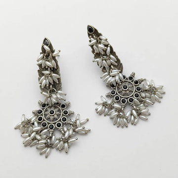 Silver-Plated Feather Design White Beaded Guttapusalu Earrings