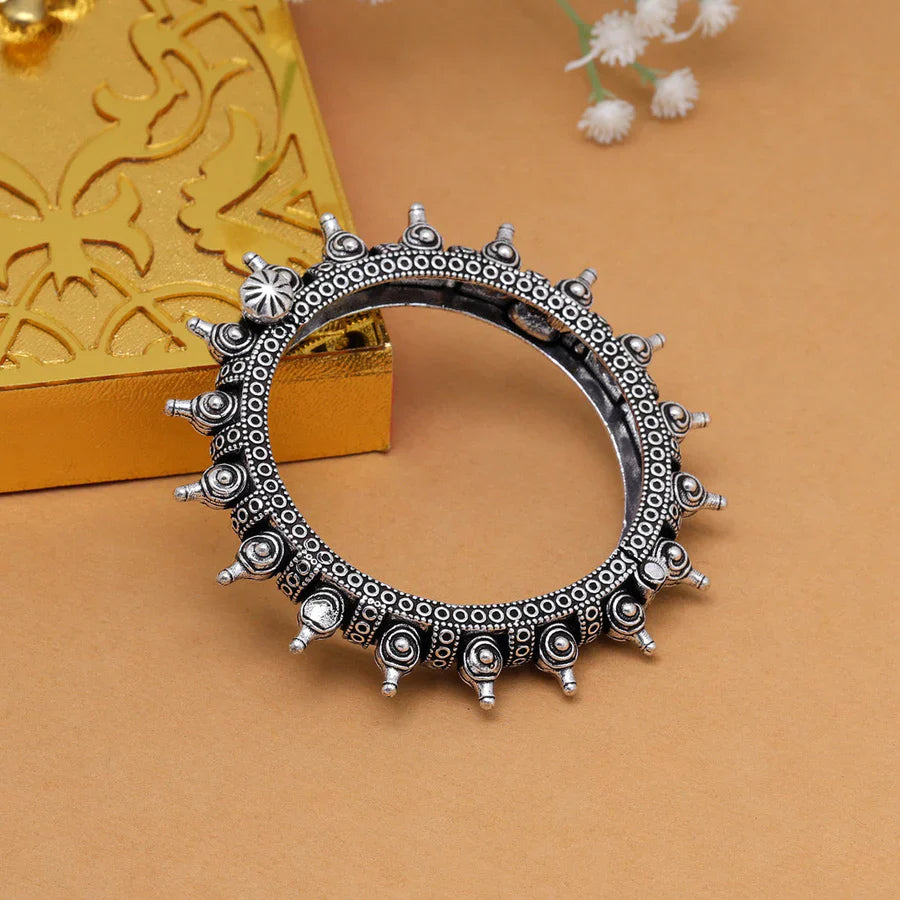 German Silver Silver-Plated Openable Spiked Kada Bangle For Women (1pc)